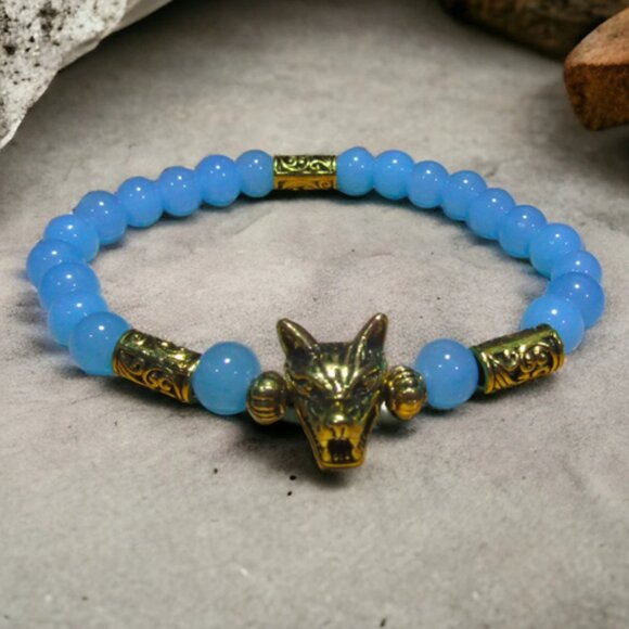NEW Handmade Gold Wolf & Blue Agate Gemstone Bracelet. - Picture 4 of 5